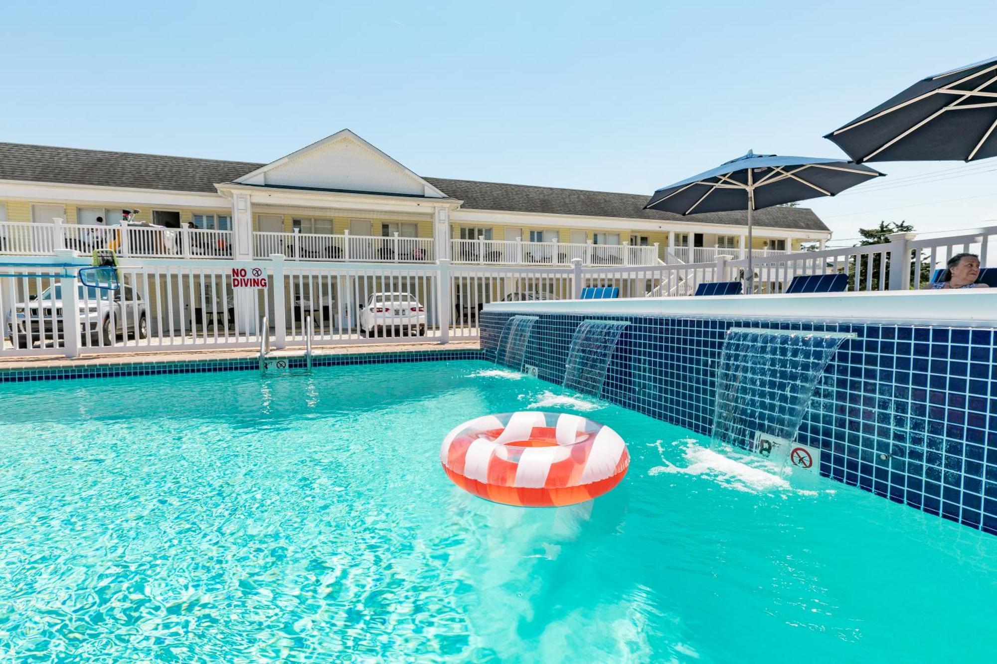 The Beach Club On Madison Avenue Motel Cape May Exterior photo